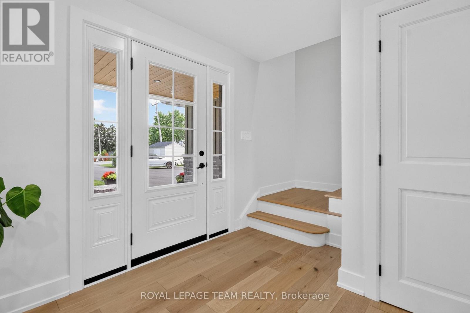 2710 River Road, Ottawa, Ontario  K4M 1A3 - Photo 4 - X13462992