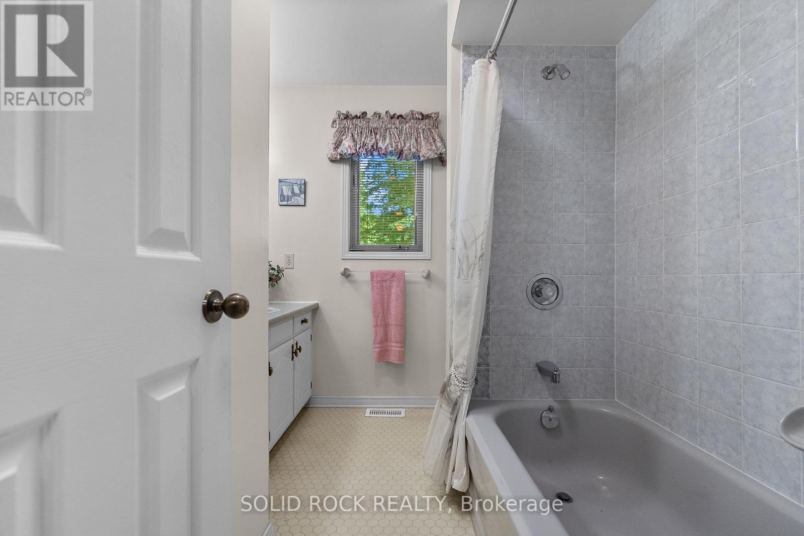 89 Woodridge Court, Mcnab/braeside, Ontario  K0A 1G0 - Photo 30 - X13463300