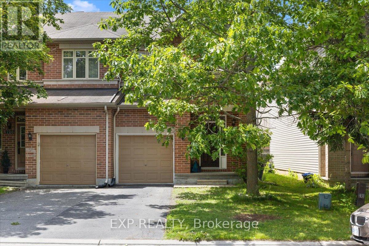 222 Badgeley Avenue, Ottawa, Ontario  K2T 0A4 - Photo 1 - X13463306