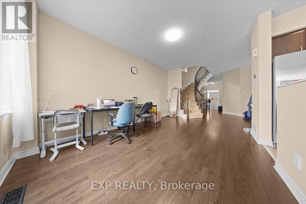 222 Badgeley Avenue, Ottawa, Ontario  K2T 0A4 - Photo 9 - X13463306