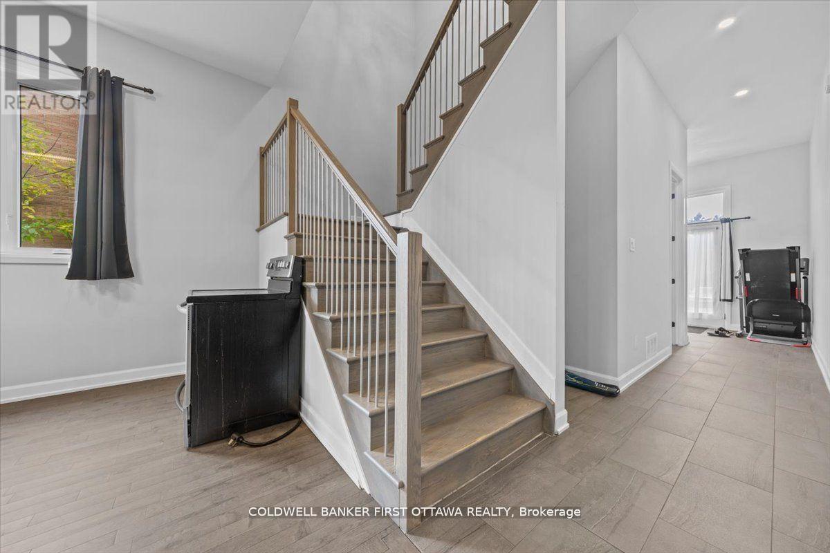 562 Queen Mary Street, Ottawa, Ontario  K1K 1W1 - Photo 24 - X13463364