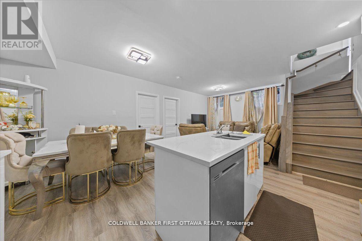 562 Queen Mary Street, Ottawa, Ontario  K1K 1W1 - Photo 36 - X13463364