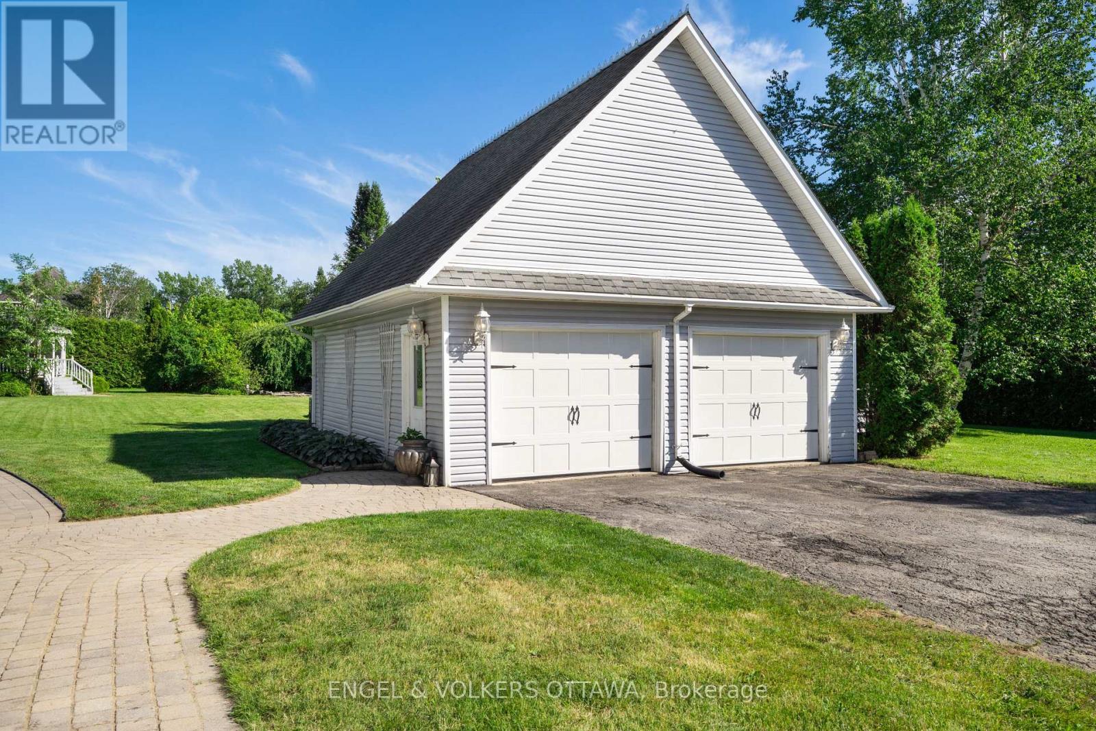 2410 Concession Road, North Grenville, Ontario  K0G 1J0 - Photo 37 - X13463390