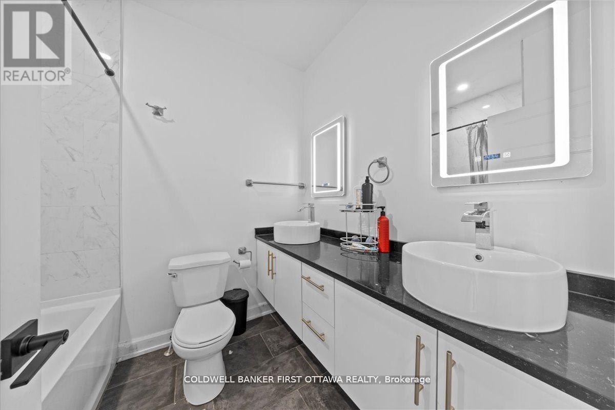 560 Queen Mary Street, Ottawa, Ontario  K1K 1W1 - Photo 17 - X13463472