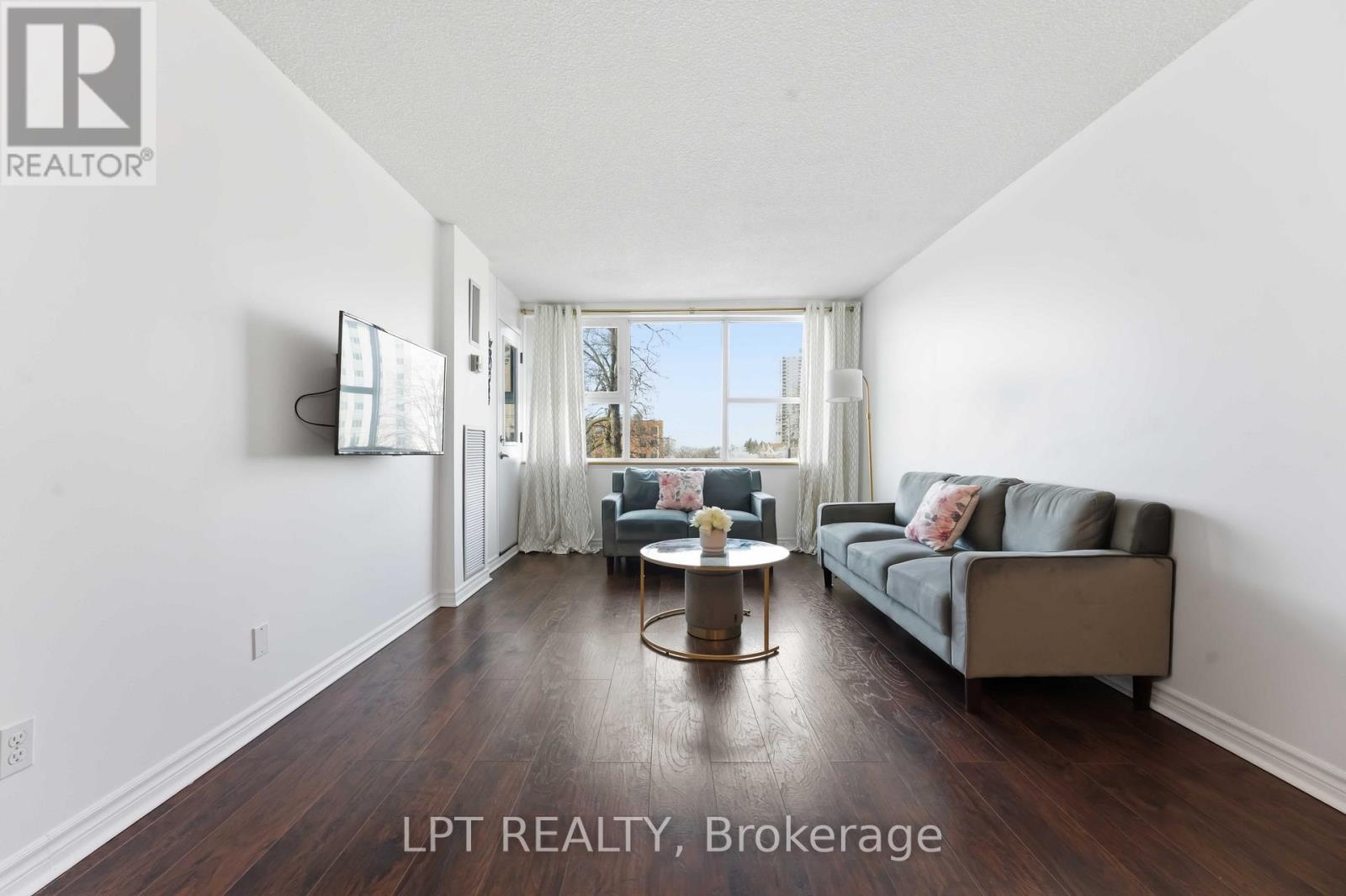 314 - 555 Brittany Drive, Ottawa, Ontario  K1K 4C5 - Photo 8 - X13463476