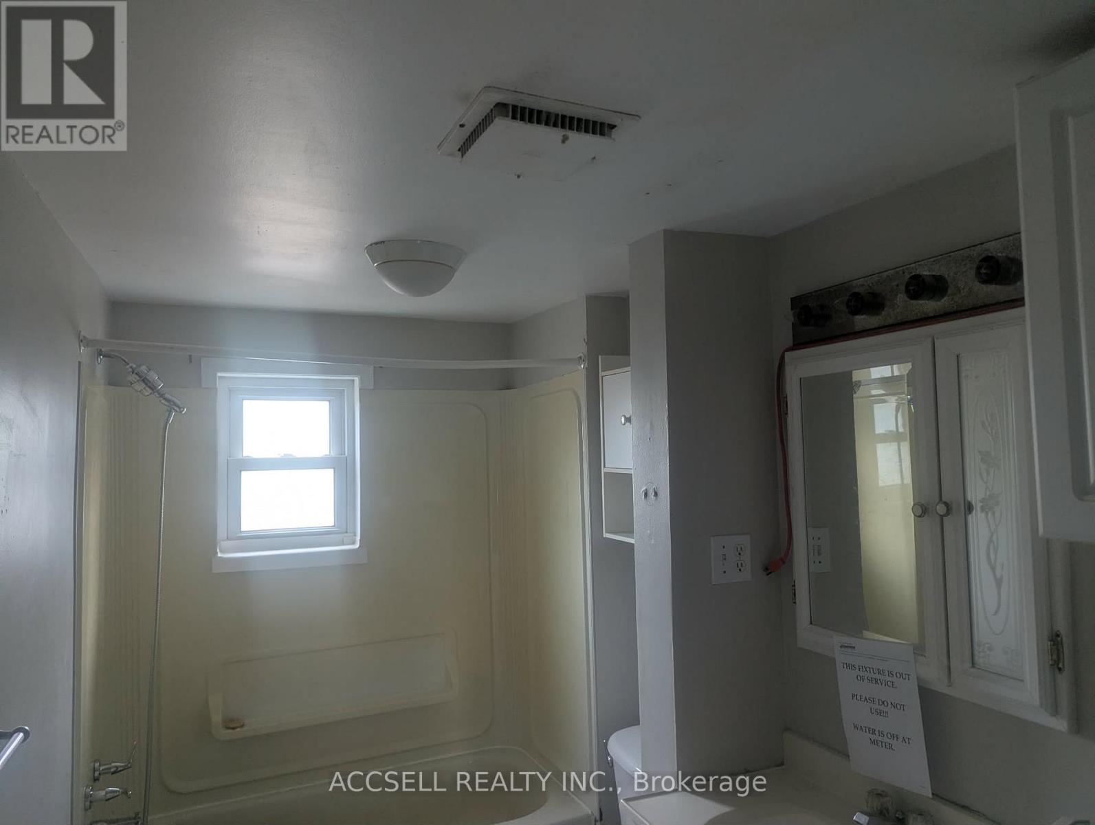 35 Lennox Street, Ottawa, Ontario  K0A 2Z0 - Photo 12 - X13463486