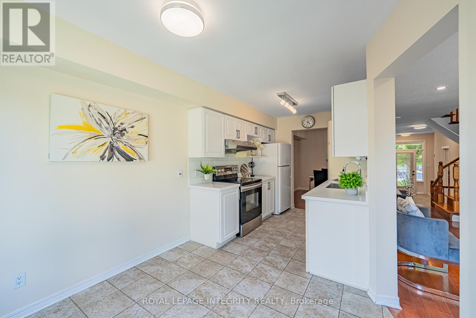 16 Redding Way, Ottawa, Ontario  K2G 6C2 - Photo 13 - X13463518