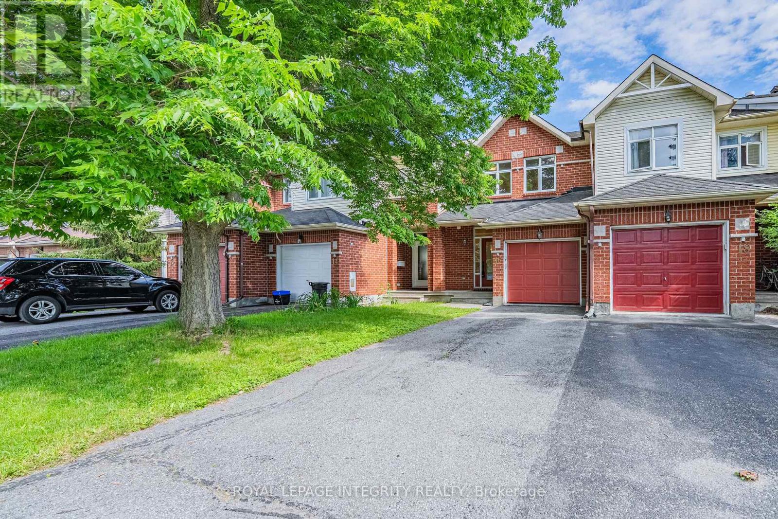 16 Redding Way, Ottawa, Ontario  K2G 6C2 - Photo 2 - X13463518