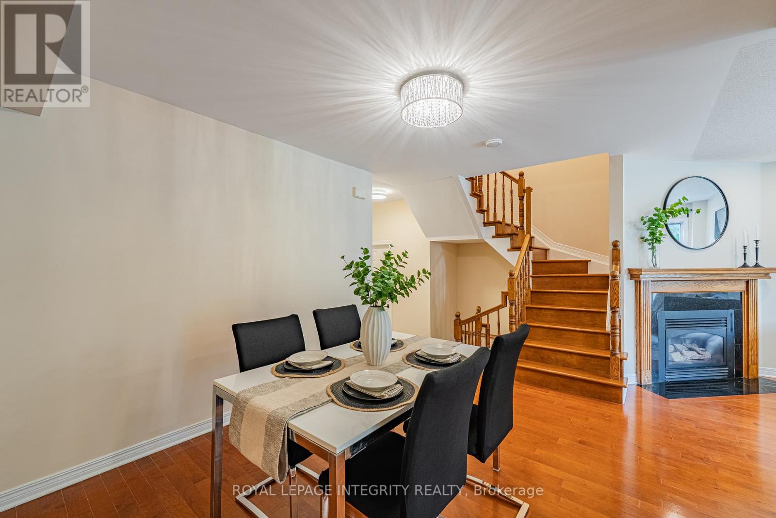 16 Redding Way, Ottawa, Ontario  K2G 6C2 - Photo 9 - X13463518