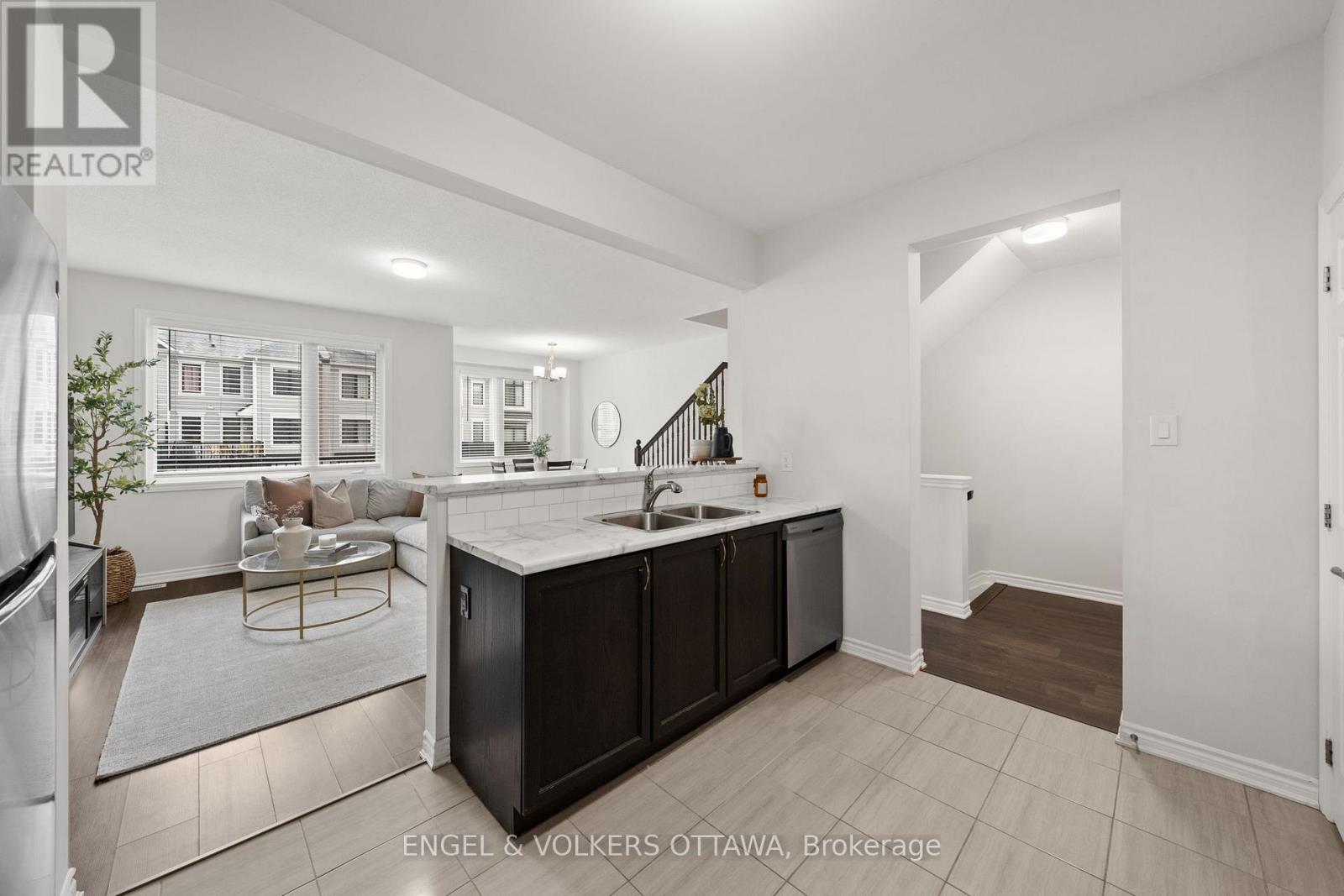 59 Ursid Mews, Ottawa, Ontario  K2J 6T3 - Photo 8 - X13463564