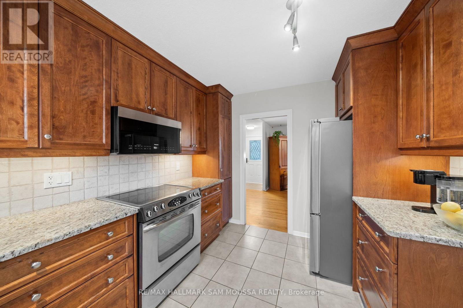 11 Springdale Crescent, Ottawa, Ontario  K2H 5T7 - Photo 17 - X13463620