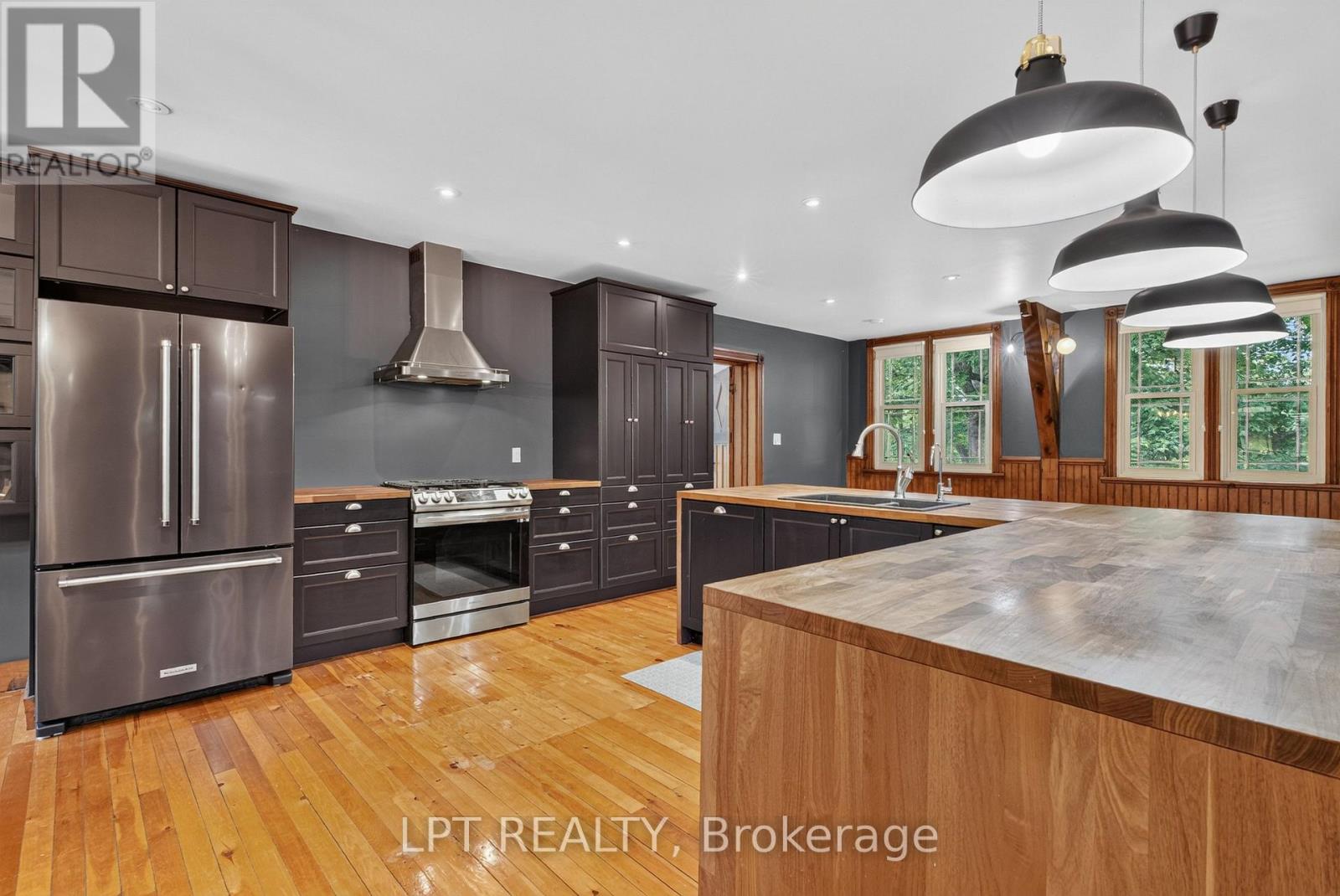 26 Charbonneau Street, Mcnab/braeside, Ontario  K0A 1G0 - Photo 24 - X13463660