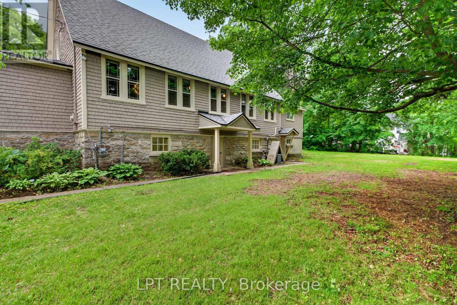 26 Charbonneau Street, Mcnab/braeside, Ontario  K0A 1G0 - Photo 7 - X13463660