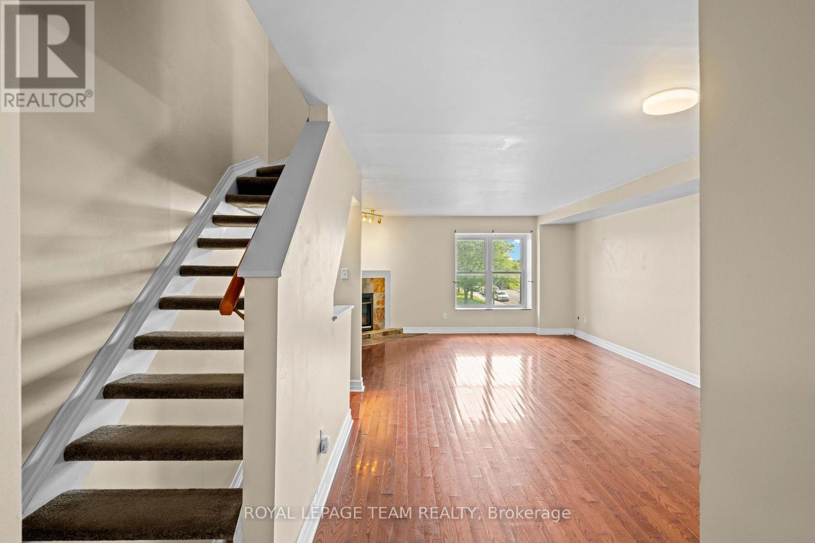 91 Thornbury Crescent, Ottawa, Ontario  K2G 6C4 - Photo 19 - X13463676
