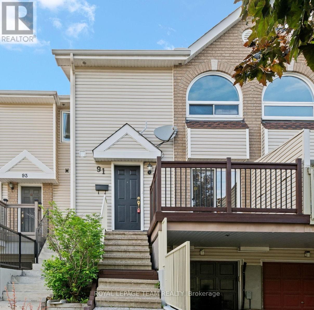 91 Thornbury Crescent, Ottawa, Ontario  K2G 6C4 - Photo 2 - X13463676