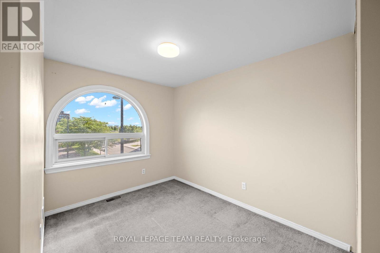 91 Thornbury Crescent, Ottawa, Ontario  K2G 6C4 - Photo 24 - X13463676