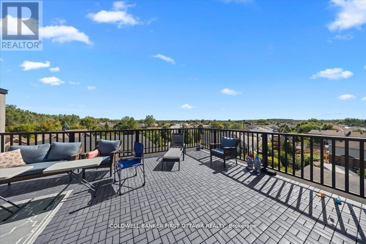 A & B - 25 Pennard Way, Ottawa, Ontario  K1T 4C1 - Photo 36 - X13463710