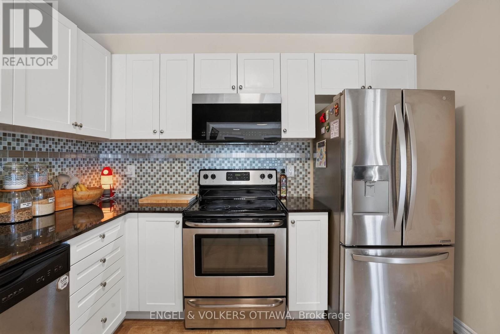 241 Par-La-Ville Circle, Ottawa, Ontario  K2S 0T6 - Photo 10 - X13463726