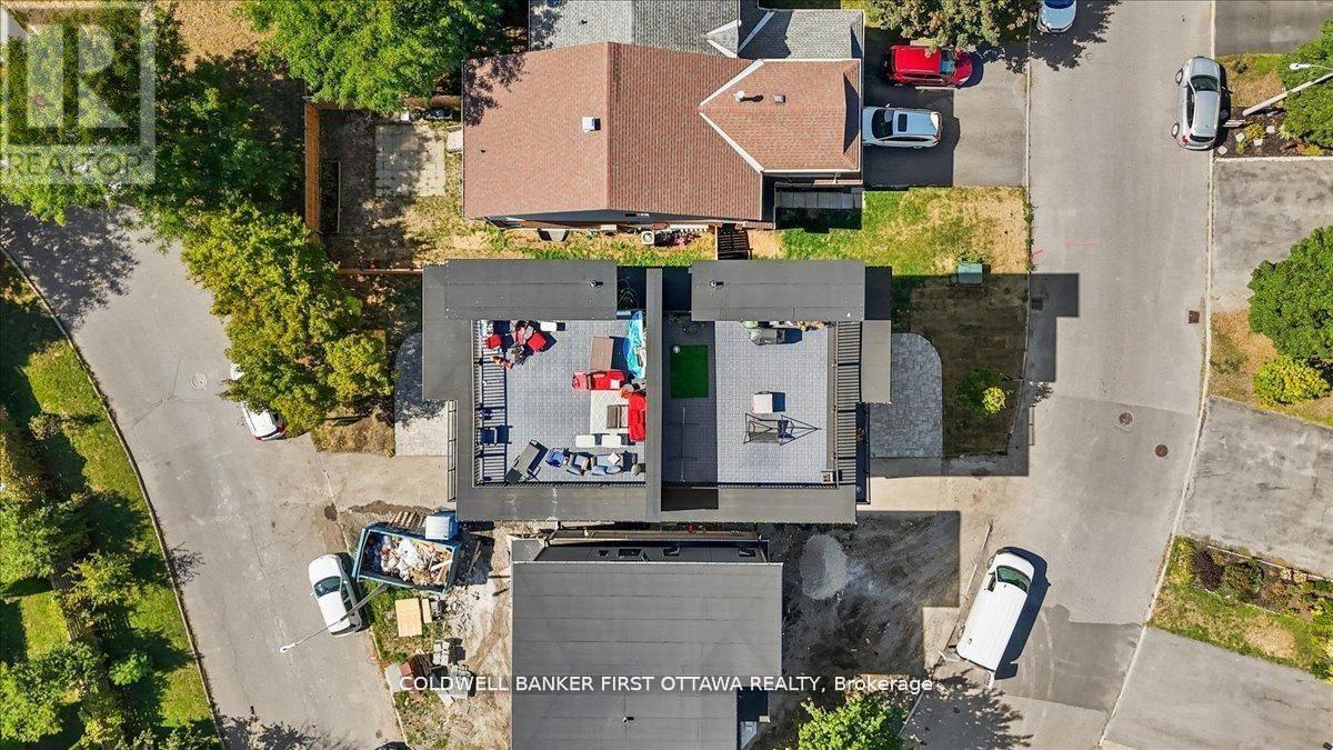 A & B - 25 Pennard Way, Ottawa, Ontario  K1T 4C1 - Photo 46 - X13463744