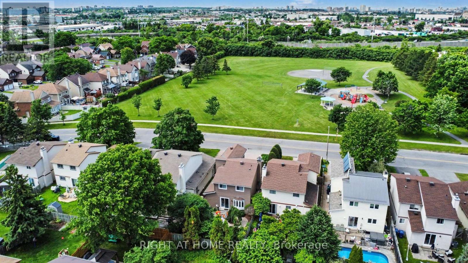 1484 Meadowbrook Road, Ottawa, Ontario  K1B 5C3 - Photo 45 - X13463858