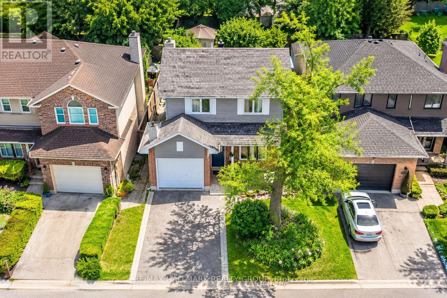 29 Carbery Drive, Ottawa, Ontario  K2S 1E5 - Photo 1 - X13463950