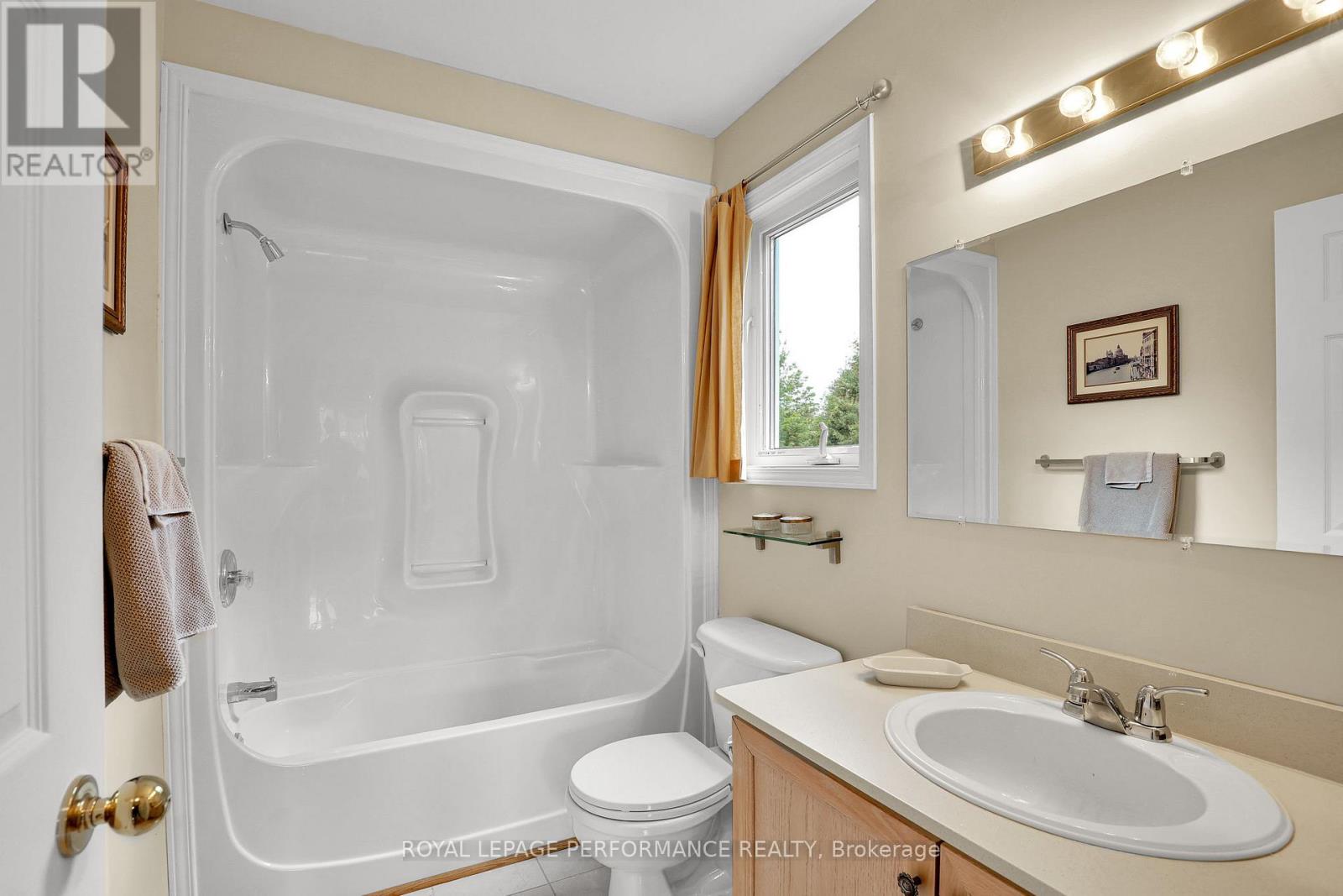 6115 Kaycourt Drive, Ottawa, Ontario  K0A 2W0 - Photo 15 - X13464122
