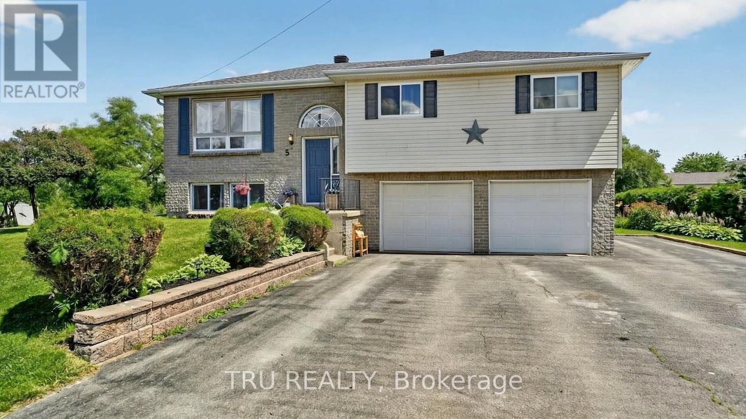 5 Brookview Crescent, Athens, Ontario  K0E 1B0 - Photo 3 - X13464132