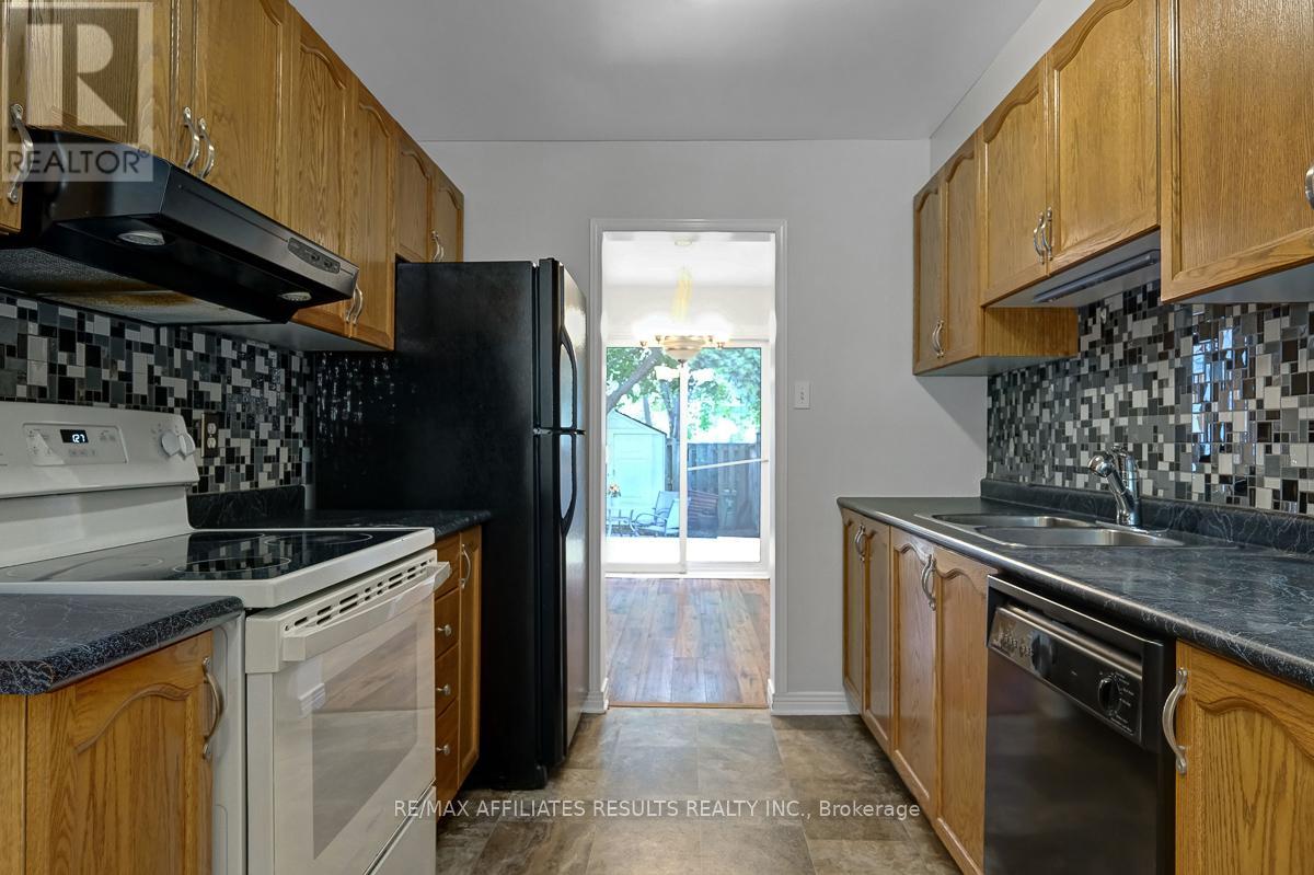 93 Mountshannon Drive, Ottawa, Ontario  K2J 4C2 - Photo 18 - X13464226