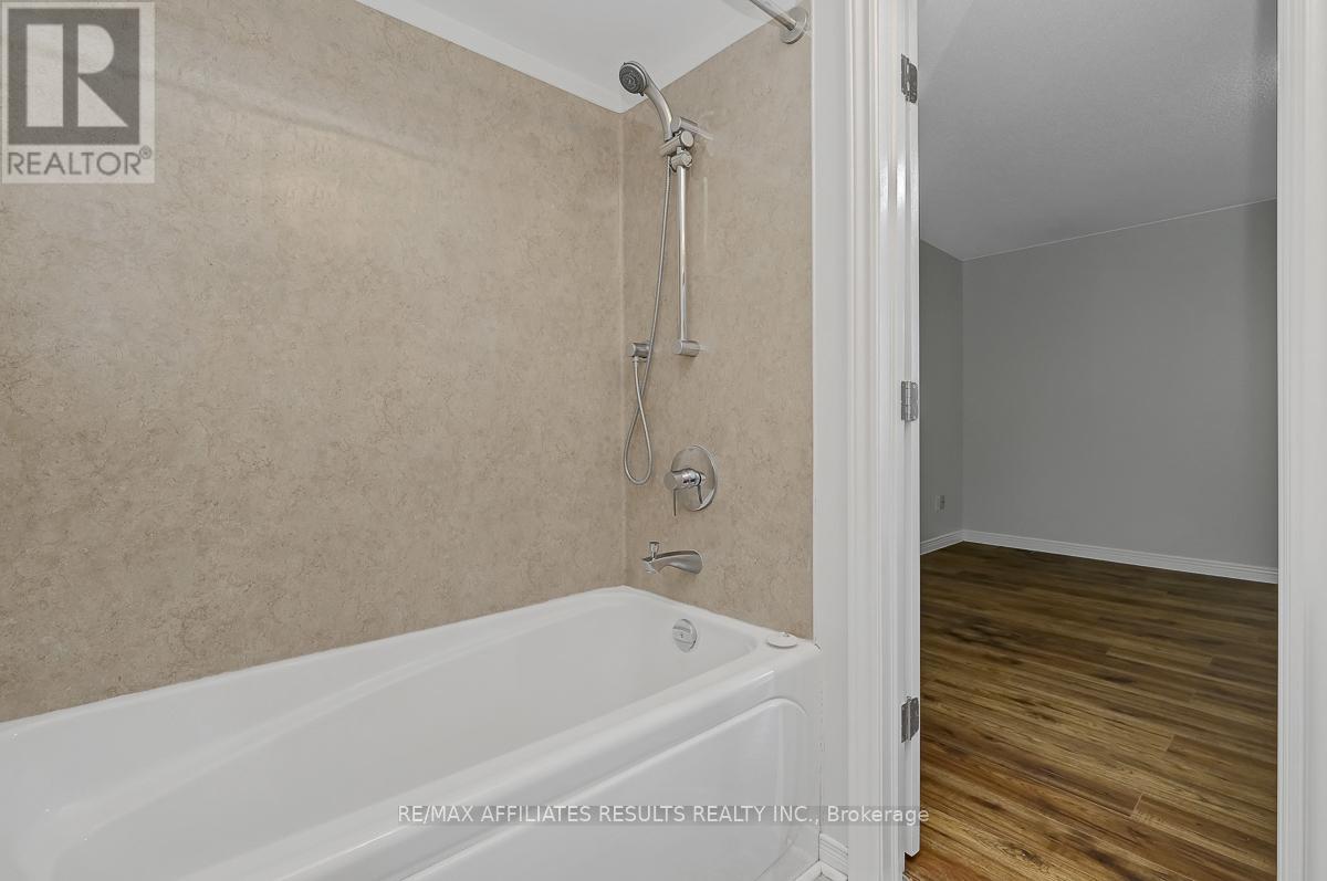 93 Mountshannon Drive, Ottawa, Ontario  K2J 4C2 - Photo 29 - X13464226