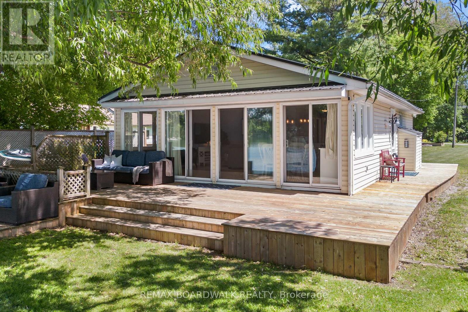 130 BAY LANE, Edwardsburgh/Cardinal, Ontario