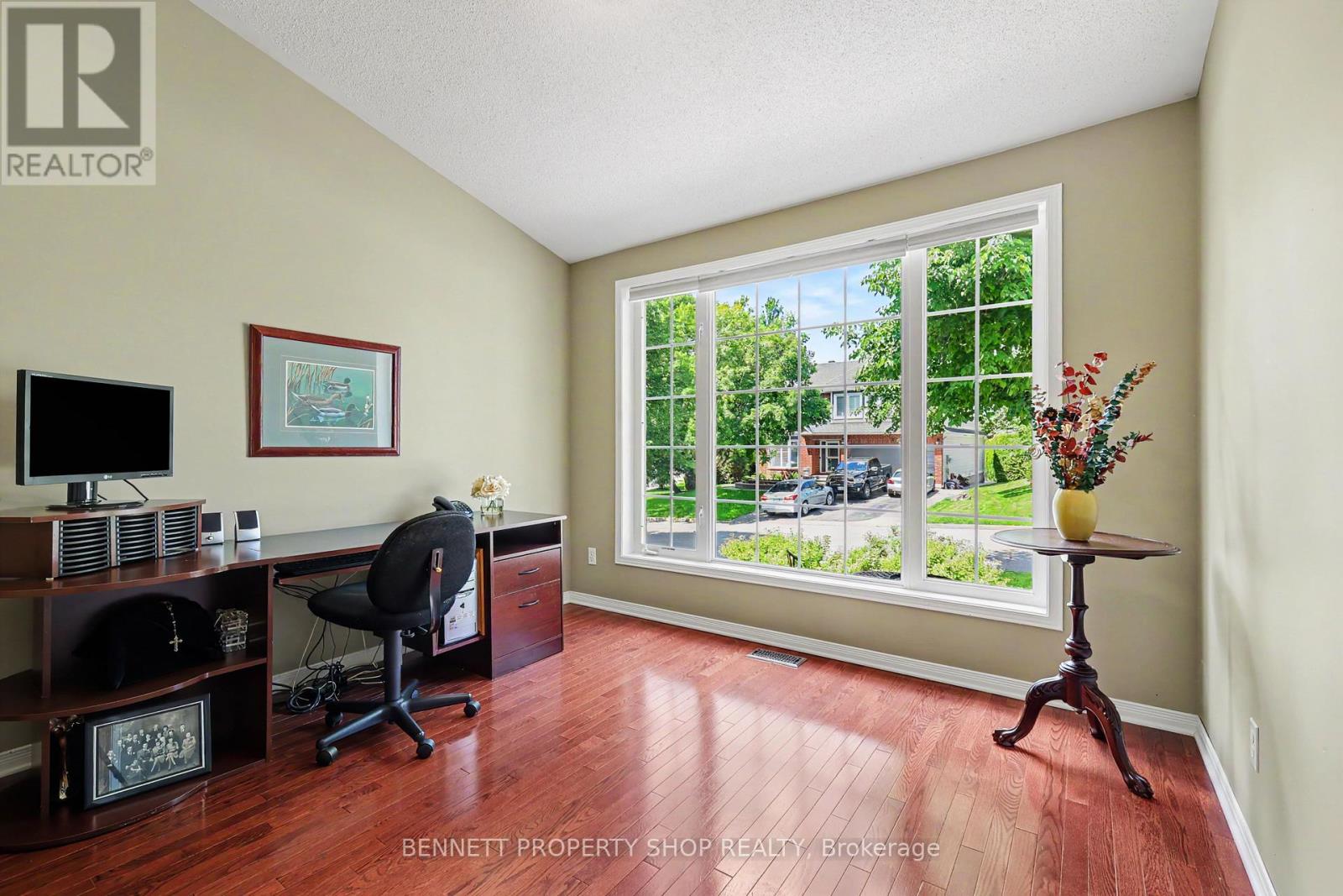 4 Burnstead Crescent, Ottawa, Ontario  K2M 2T4 - Photo 12 - X13464234