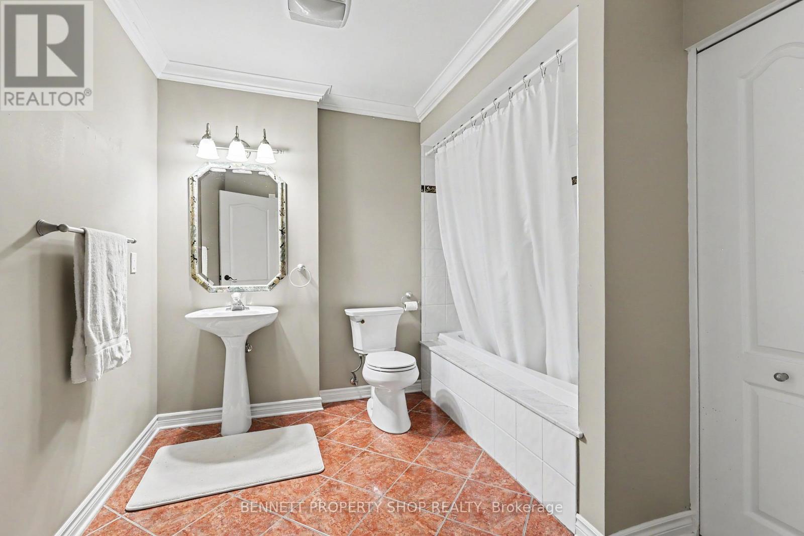 4 Burnstead Crescent, Ottawa, Ontario  K2M 2T4 - Photo 21 - X13464234