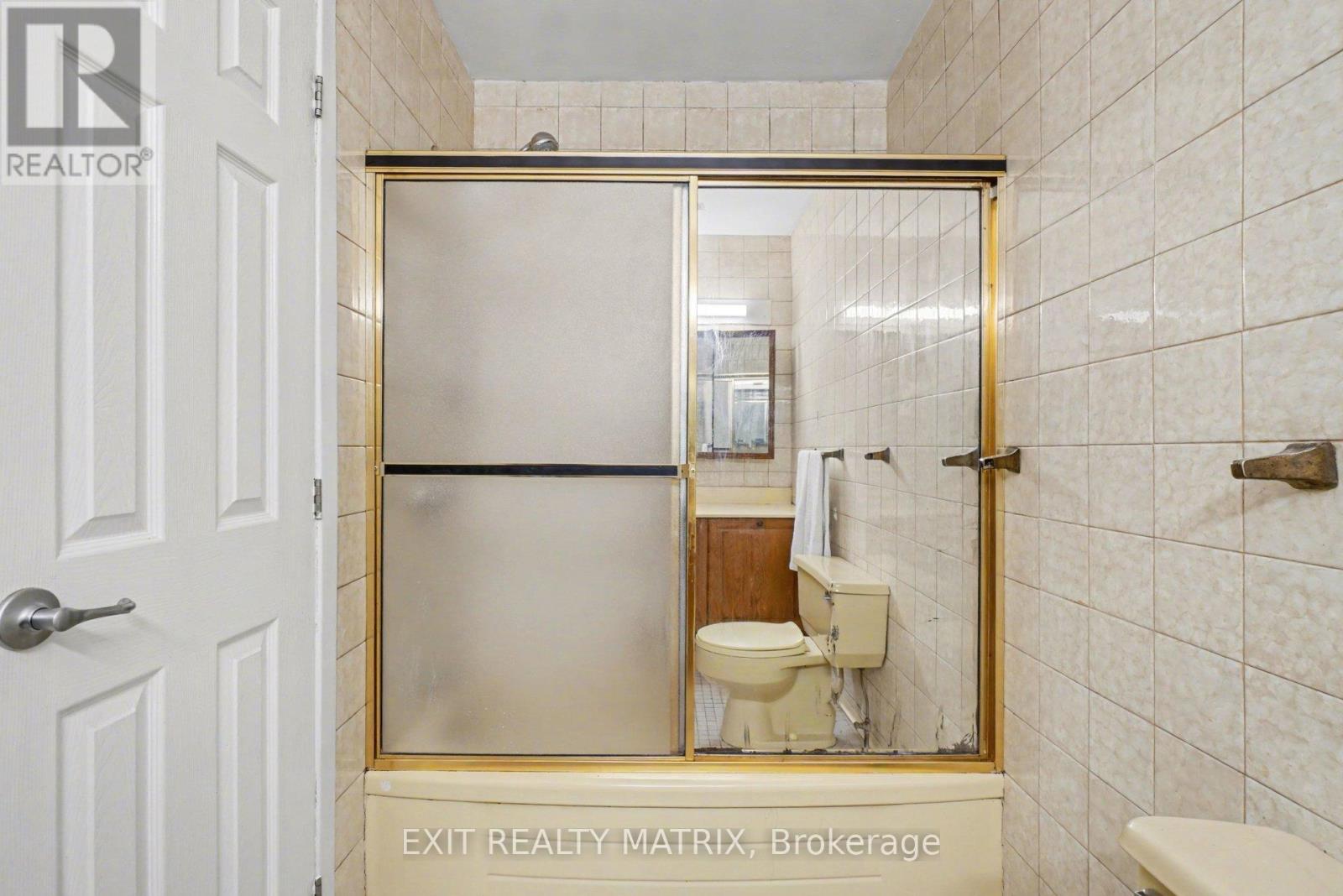 1864 Lenester Avenue, Ottawa, Ontario  K2A 3W8 - Photo 25 - X13464238