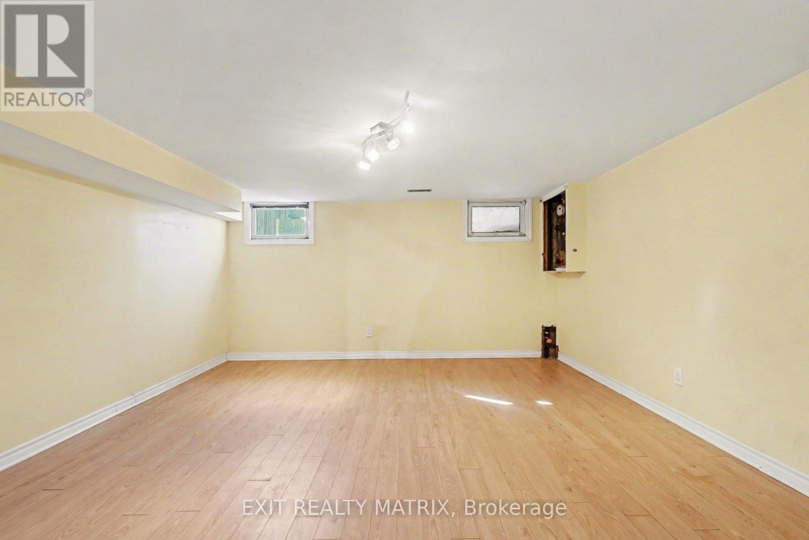 1864 Lenester Avenue, Ottawa, Ontario  K2A 3W8 - Photo 26 - X13464238