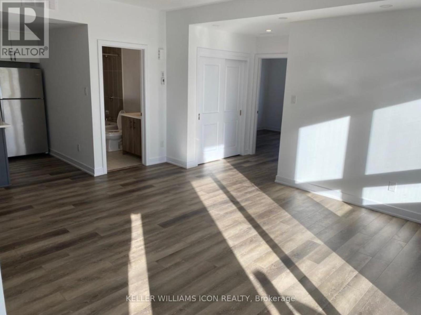 H - 35 Overberg Way, Ottawa, Ontario  K2S 2Y4 - Photo 3 - X13464290