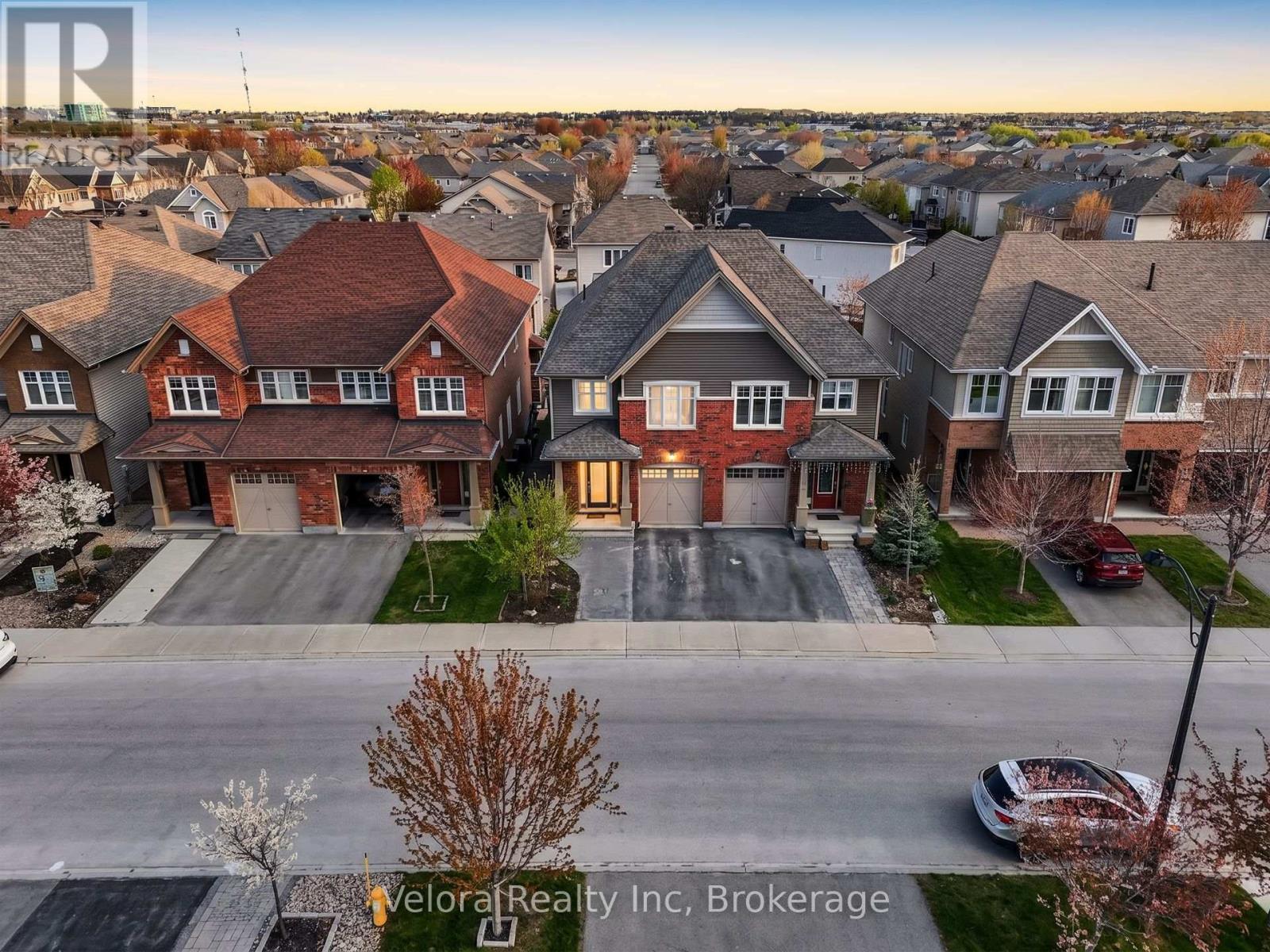 352 Warmstone Drive, Ottawa, Ontario  K2S 0W3 - Photo 39 - X13464402