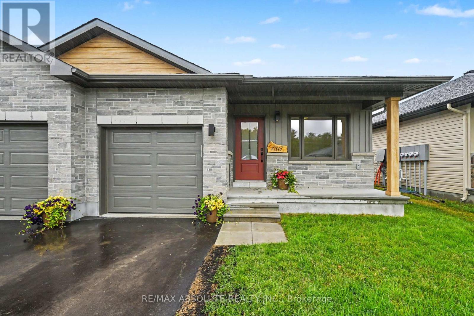 186 SEABERT DRIVE, Arnprior, Ontario