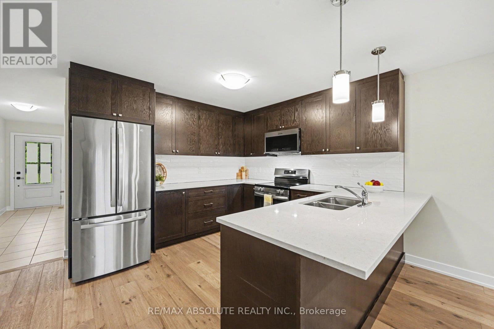 186 Seabert Drive, Arnprior, Ontario  K7S 0H9 - Photo 6 - X13464426