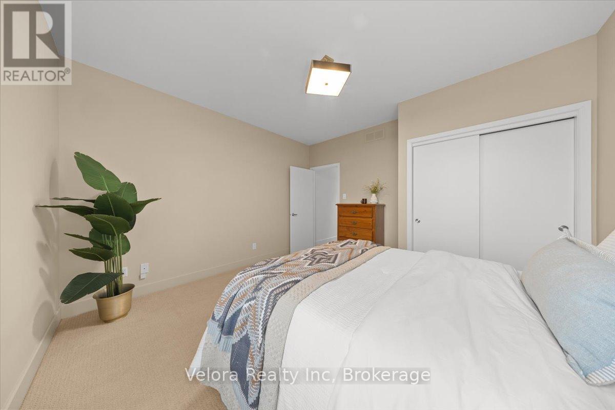 63f Young Street, Ottawa, Ontario  K1S 5T5 - Photo 34 - X13464448