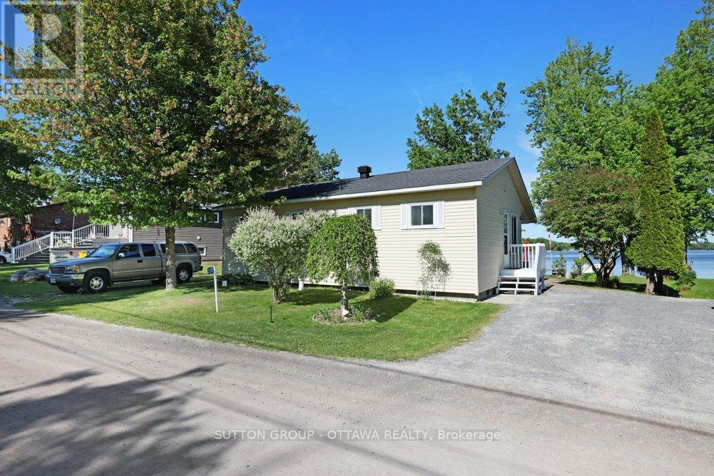 225 Montgomery Park Road, Mississippi Mills, Ontario  K7C 3P1 - Photo 2 - X13464492