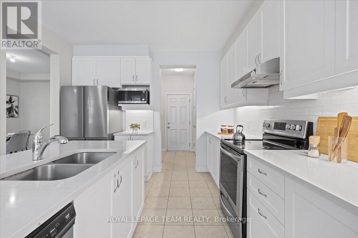 331 Crossway Terrace, Ottawa, Ontario  K2S 2Z3 - Photo 10 - X13464554