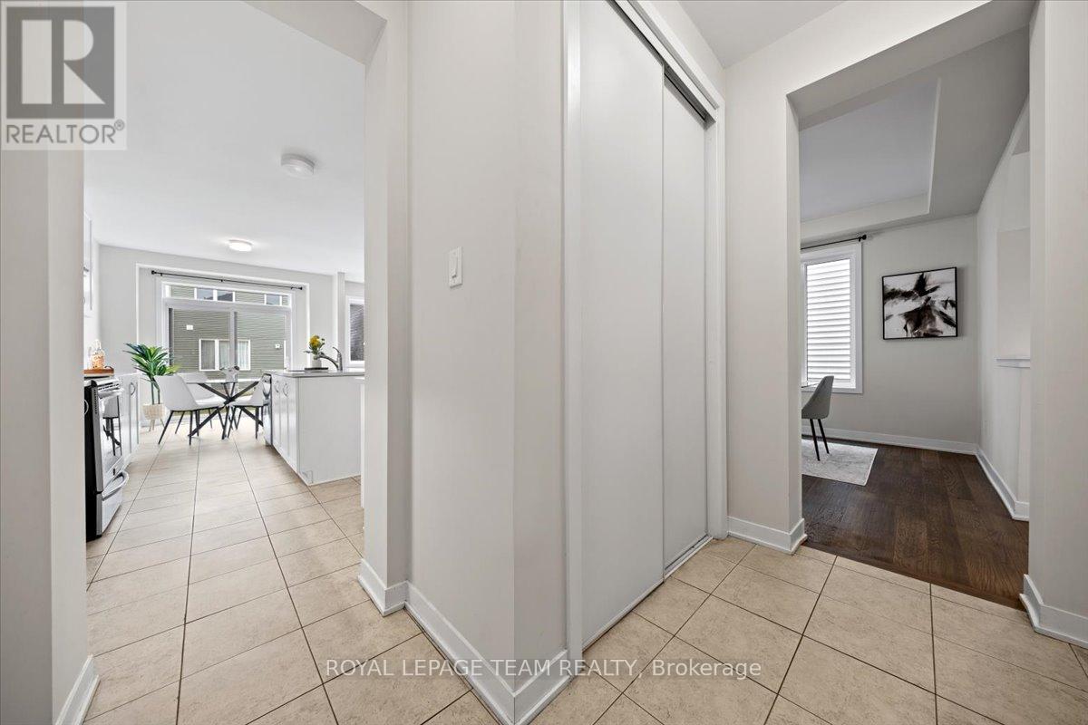 331 Crossway Terrace, Ottawa, Ontario  K2S 2Z3 - Photo 8 - X13464554