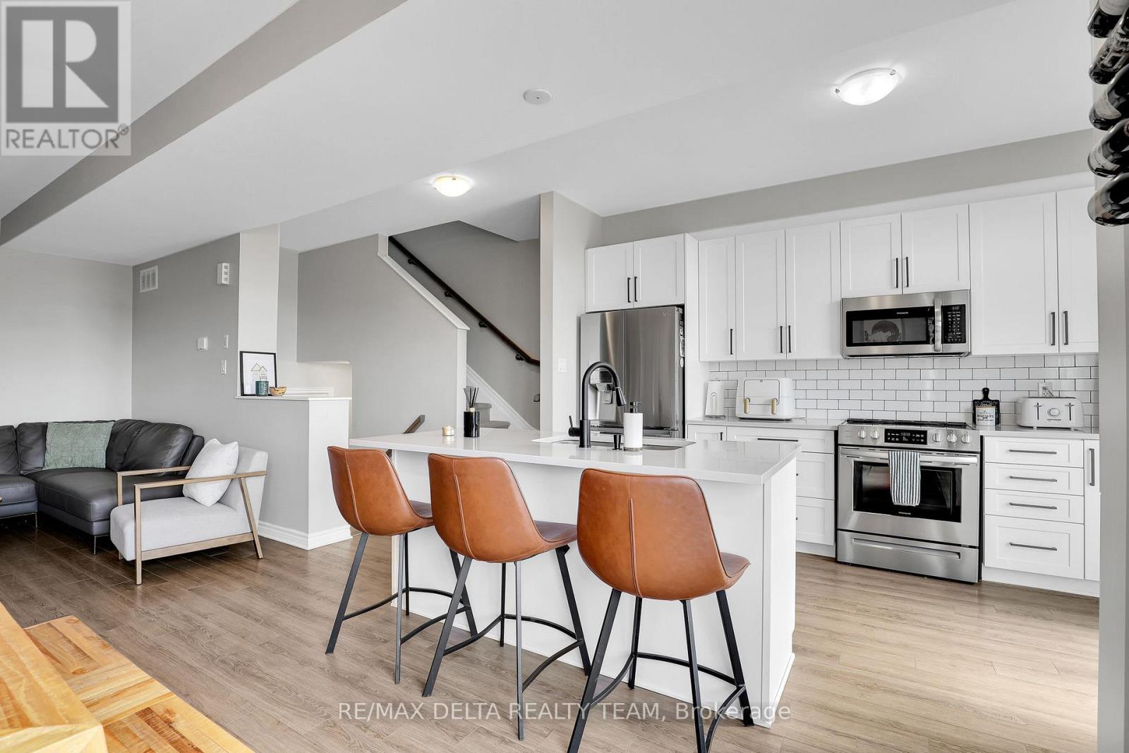 607 Prominence Way, Ottawa, Ontario  K4A 5K8 - Photo 14 - X13464556