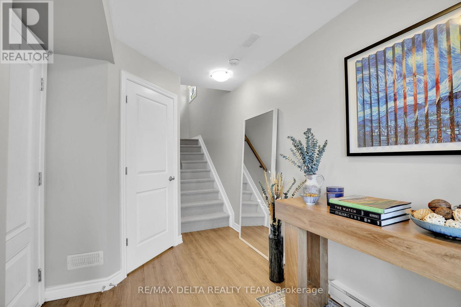 607 Prominence Way, Ottawa, Ontario  K4A 5K8 - Photo 5 - X13464556