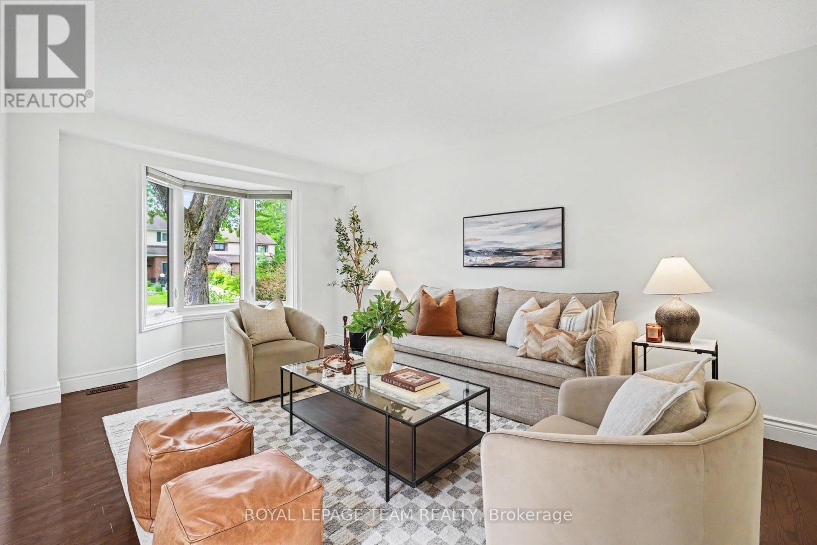 26 Bernier Terrace, Ottawa, Ontario  K2L 2V2 - Photo 5 - X13464652