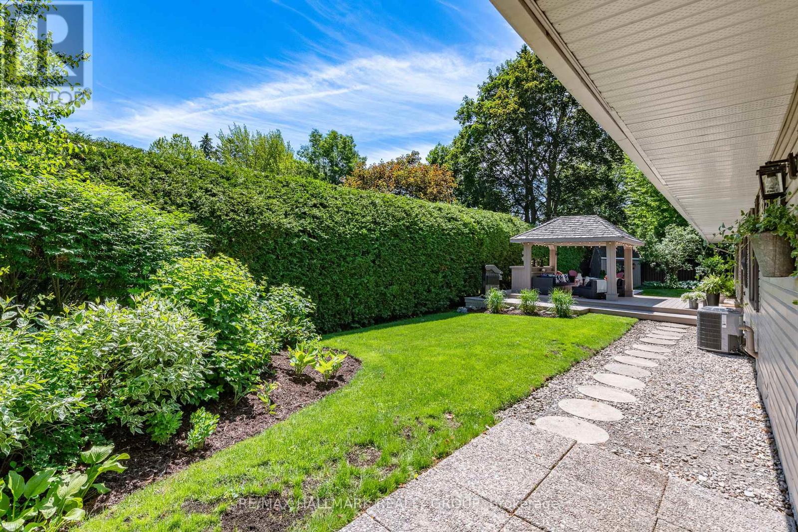 70 Pellan Way, Ottawa, Ontario  K2K 1J8 - Photo 41 - X13464710