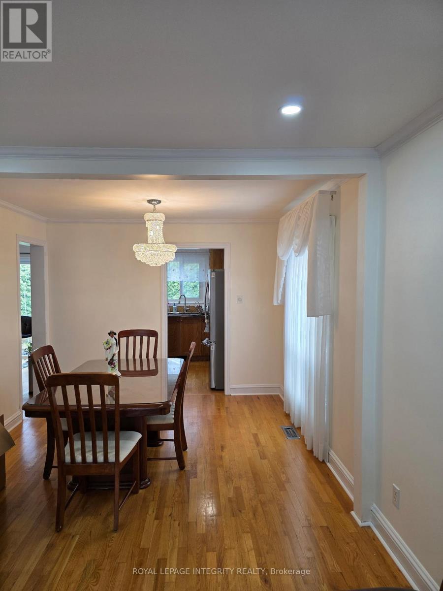 63 Topley Crescent, Ottawa, Ontario  K1G 4M7 - Photo 2 - X13464772