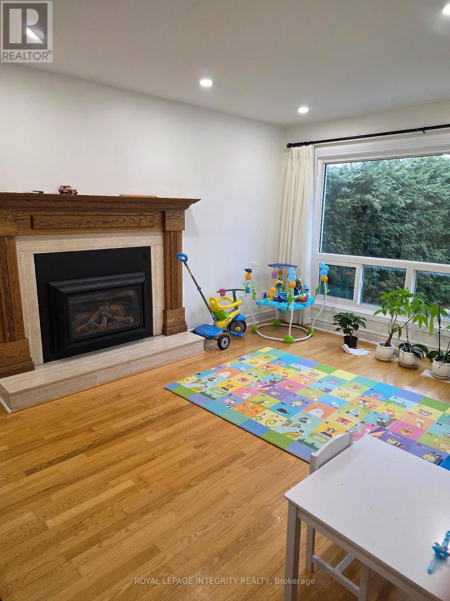 63 Topley Crescent, Ottawa, Ontario  K1G 4M7 - Photo 3 - X13464772