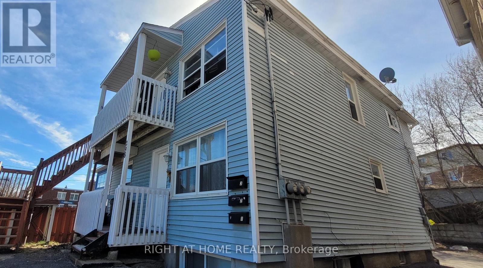298 Montfort Street, Ottawa, Ontario  K1L 5N6 - Photo 2 - X13464846
