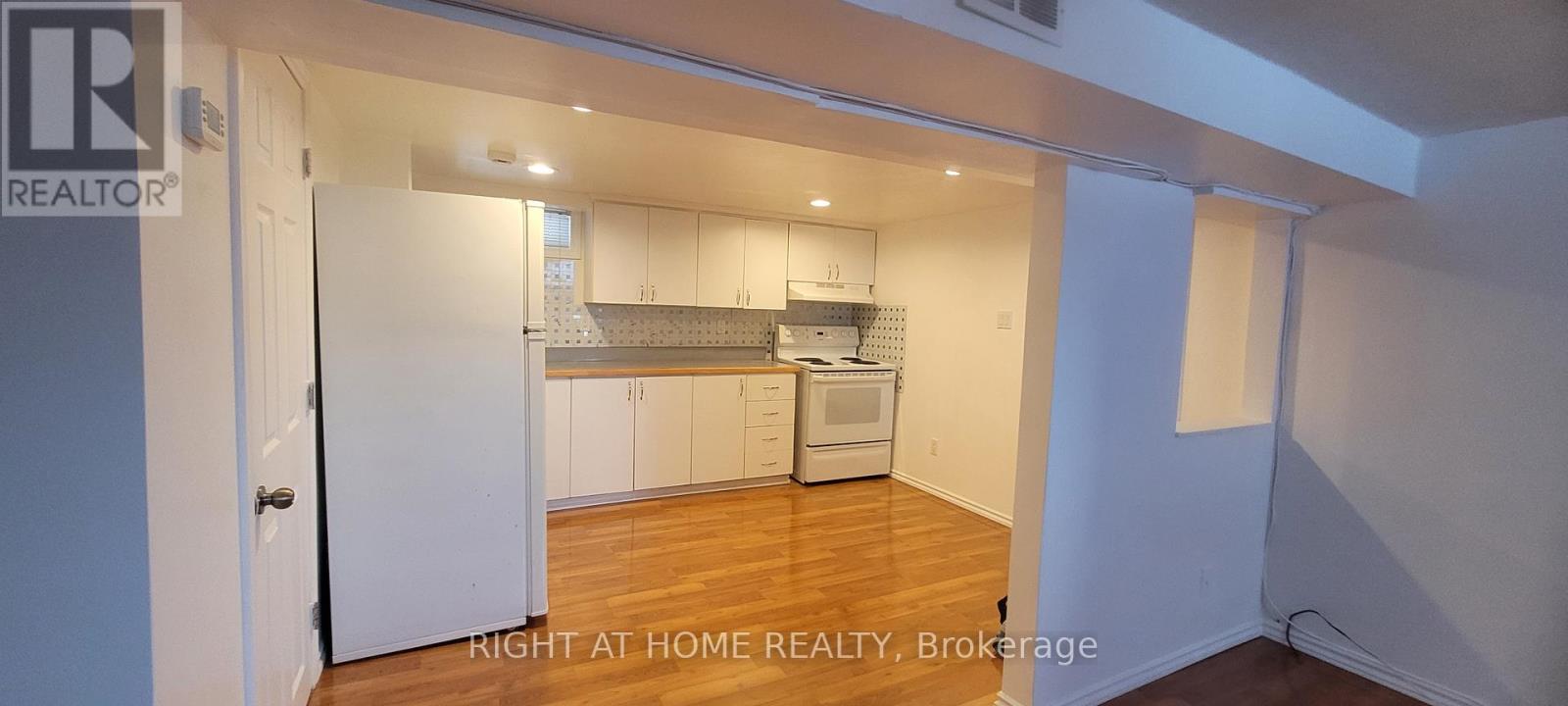 298 Montfort Street, Ottawa, Ontario  K1L 5N6 - Photo 6 - X13464846